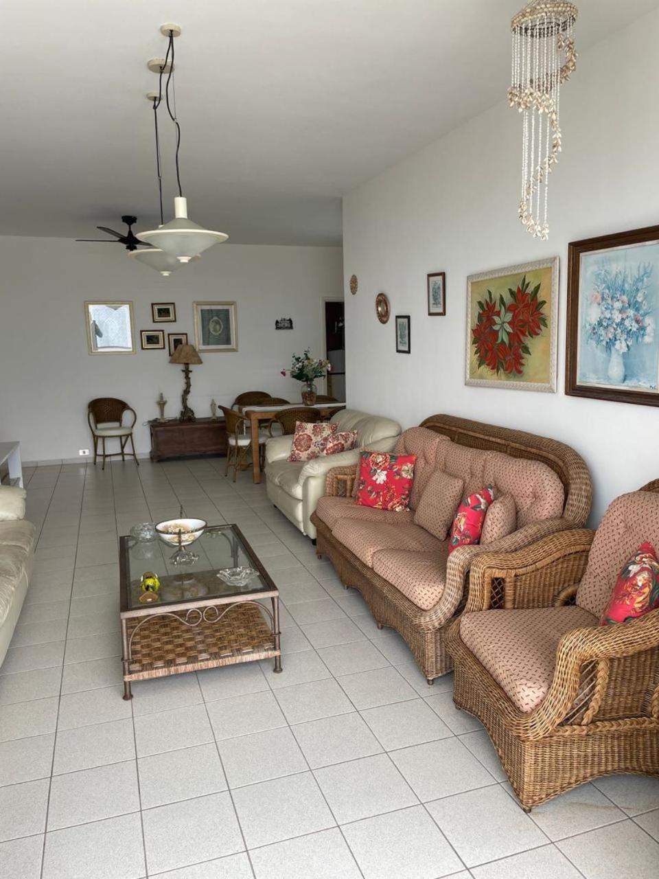 Apartamento 4 Quartos De Frente O Mar, Pitangueiras Guarujá